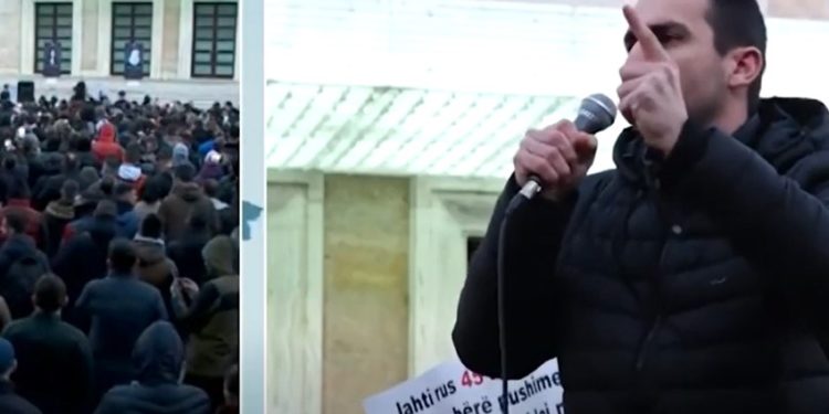 Adriatik Lapaj thirrje Belinda Ballukut: Hiq dorë nga eskortat që të shoqërojnë edhe kur lyen flokët (VIDEO)