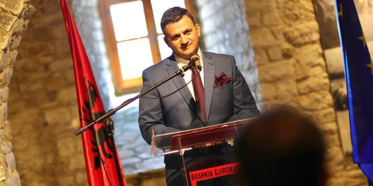 Dy fjalë për një mik të shtrenjtë të Gjirokastrës dhe Shqipërisë