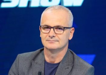 Protestat e ndihmojnë qeverinë!