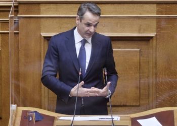 Mitsotakis trondit Greqinë: Kompanitë e naftës të dorëzojnë fitimet e padrejta!