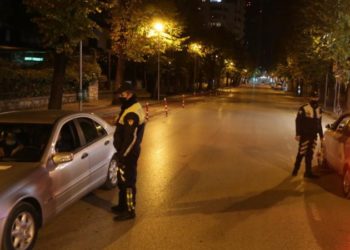 Shqipëria po rikthehet në normalitet, hiqet ora policore, tani mund të qëndroni sa të doni në lokale dhe restorante