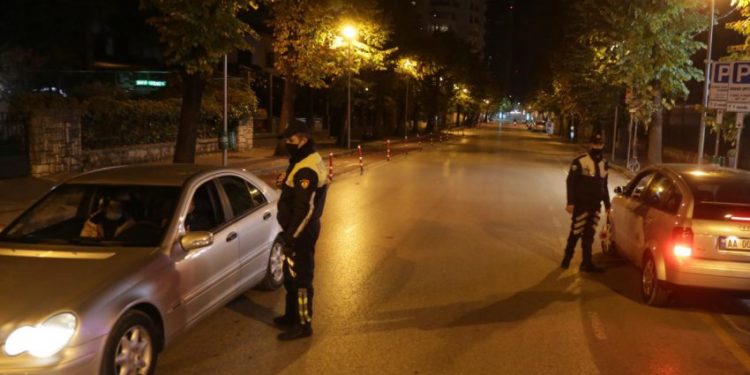 Shqipëria po rikthehet në normalitet, hiqet ora policore, tani mund të qëndroni sa të doni në lokale dhe restorante