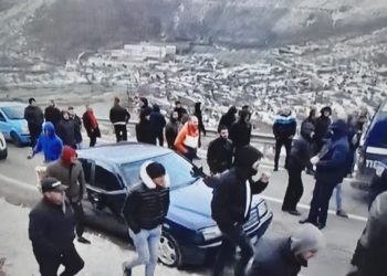 E gjithë Shqipëria në këmbë kundër rritjes së çmimeve, qytetarët bllokojnë edhe “Rrugën e Arbërit”