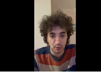 Aktori nga Saranda tallet me Bashën: Beteja sapo ka filluar (VIDEO)