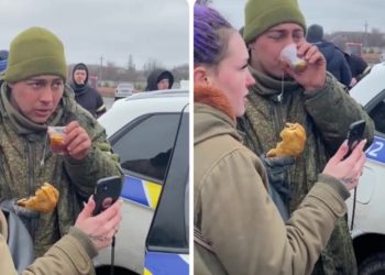 Ukrainasit me zemër të madhe, i japin për të ngrënë ushtarit rus dhe e lejojnë të flasi me nënën e tij (VIDEO)