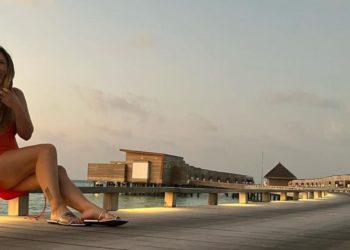 Arbana Osmani shfaqet në Maldive me shapka mbi 800 dollarë (FOTO)