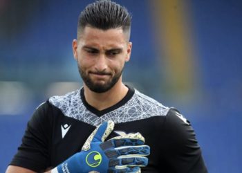 Portieri i Kombëtares Shqiptare drejt Premier League, ja për cilin klub pritet të luajë