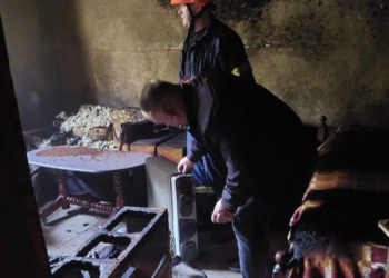 Shkrumbohet një banesë në Gjirokastër, ja dyshimet e para (FOTO)