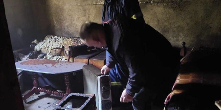 Shkrumbohet një banesë në Gjirokastër, ja dyshimet e para (FOTO)