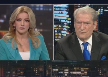 Berisha: Yuri Kim më dërgoi një person në zyrë dhe më propozoi të hiqja dorë nga gara për kreun e PD. Më garantoi largimin e Bashës