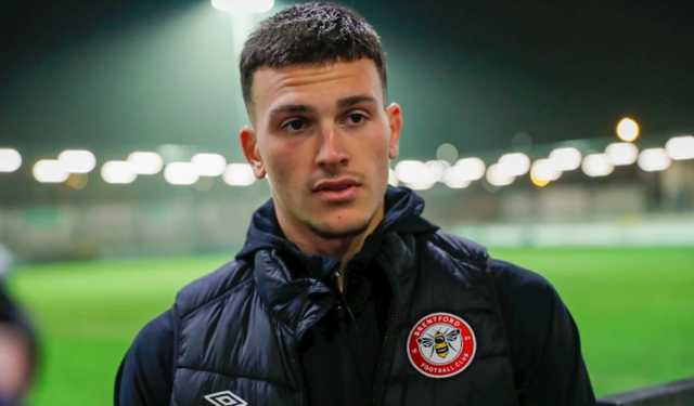 Historia e talentit shqiptar të Brentford-it, Roy Syla