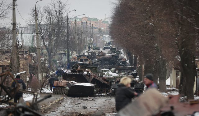 Ç’rol po luan CIA në Ukrainë?