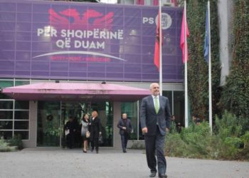 “Çdo deputet i PS do propozojë 3 emra”, ja si do përzgjidhet presidenti i ri, që me gjasë do jetë socialist
