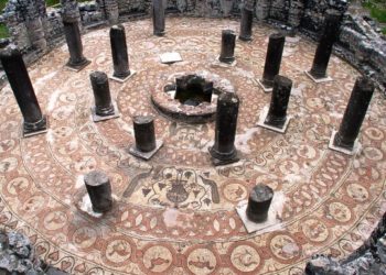 Butrinti me koncension, kafe, ushqime me katering dhe rritje të çmimit të biletës