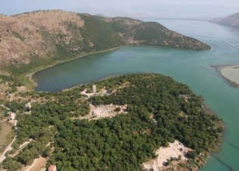 Pasi i hoqi 800 Ha nga zona e mbrojtur për të lejuar ndërtimet, qeveria ia jep Butrintin një fondacioni, ku s’ka asnjë arkeolog shqiptar