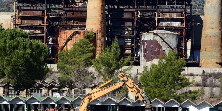 Fundi i palavdishëm i gjigandit shqiptar të hidrokarbureve, uzina e naftës në Ballsh u shit për skrap