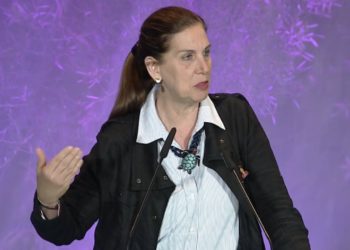 “Vetë jam në punë, gruan e kam në punë, ma fut pak edhe çunin në punë”, Kumbaro tregon kërkesat e socialistëve në Gjirokastër