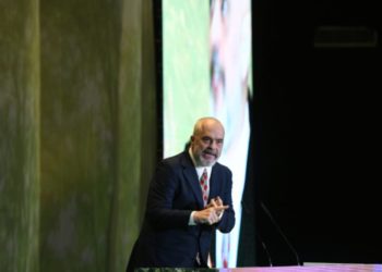 Rama thirrje SPAK për të hetuar Sali Berishën: Hiqjani gurin nga qafa Shqipërisë!