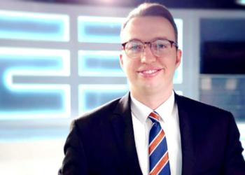 Jeta partiake, dimensioni i humbur i opozitës