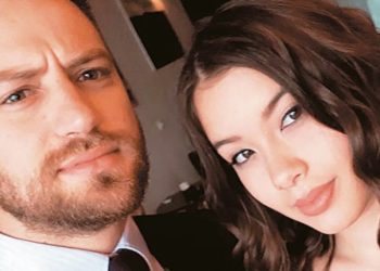 Ngjarja që shokoi Greinë/ Psikologia zbulon bisedat me Caroline, ja çfarë i tha fshehurazi Babis