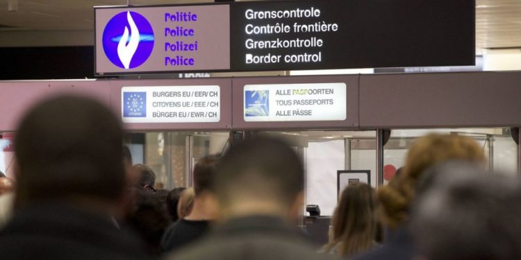 Arratisja me çarçafë nga burgu/ Kapet 29-vjeçari, po i hipte avionit për në Shqipëri