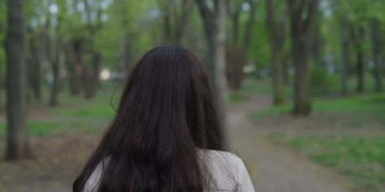 18 vjeçarja largohet nga shtëpia, nëna kërkon ndihmën e policisë