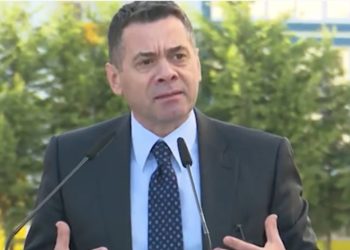 Ben Ahmetaj: E dha Zoti të kemi Edi Ramën të përballojmë krizat. Shyqyr që kemi një Kryeministër që përgjigjet që sekondën e parë (VIDEO)