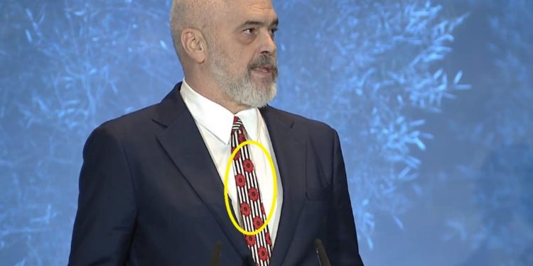 Detaji në kravatën e Ramës, çfarë kishte zgjedhur sot kryeministri