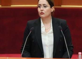 Shqipëria kontratë për 1 milion vaksina të tjera, Manastirliu: Po diskutohet aplikimi i dozës së katërt