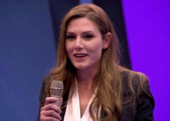 Bora Muzhaqi bën gafën e radhës: Ju kërkoj ndjesë për diellin e tepruar