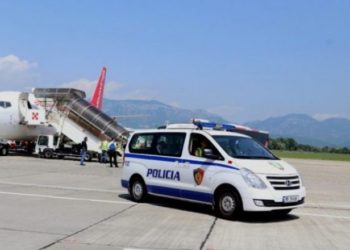 Para dhe makina, ekstradohet nga Zvicra super mashtruesi shqiptar