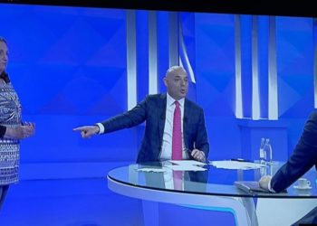 70 mijë lekë të vjetra në muaj, Fevziu përball gruan pensioniste me Ramën live në emision