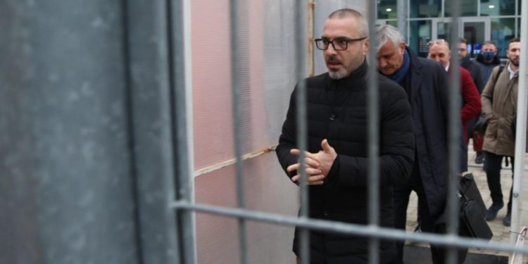 “Jam i rrezikuar nga kriminelët në burg”, zbardhet rekursi i Tahirit në Gjykatën e Lartë: Më dënuan padrejtësisht