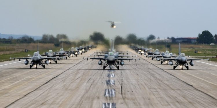 130 avionë, nis stërvitja e NATO-s në Greqi