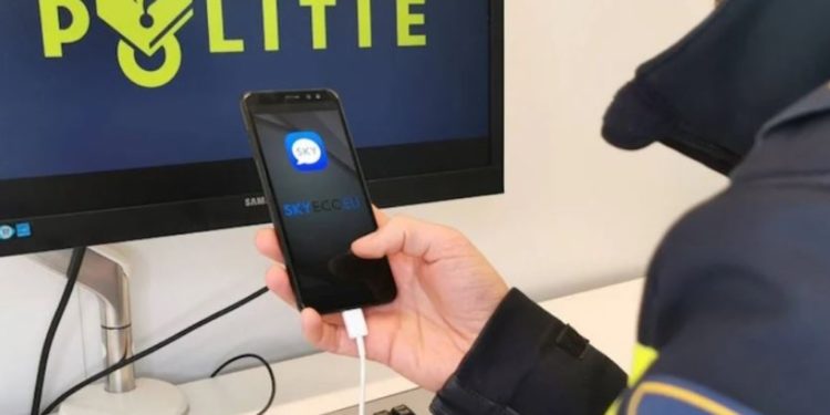 Si i nxori zbuluar bandat e Ballkanit “Sky ECC”, shqiptarët ndër të parët në rajon