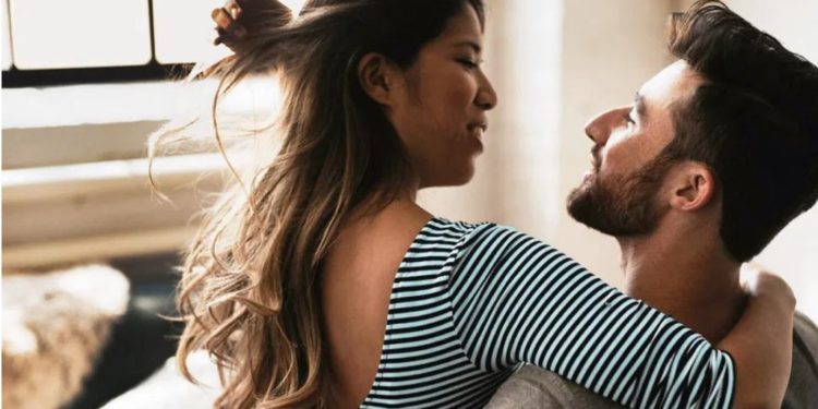 5 shenjat e Horoskopit që janë shumë të dhëna në lidhjen e tyre të dashurisë