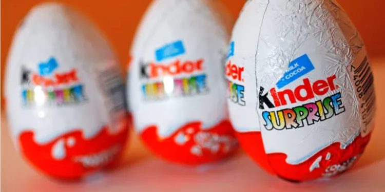 AKU jep alarmin: Mos blini çokollata “Kinder”, rrezikoni të helmoheni nga Salmonela
