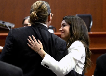 Kjo është avokatja e çështjes më të bujshme në botë, që ka “çmendur” rrjetin (FOTO)