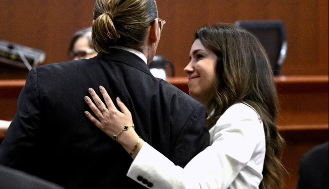 Kjo është avokatja e çështjes më të bujshme në botë, që ka “çmendur” rrjetin (FOTO)