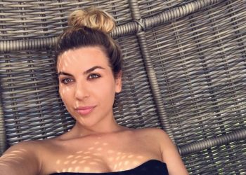 Këngëtarja e njohur: Në Shqipëri nuk ka VIP-a (FOTO)