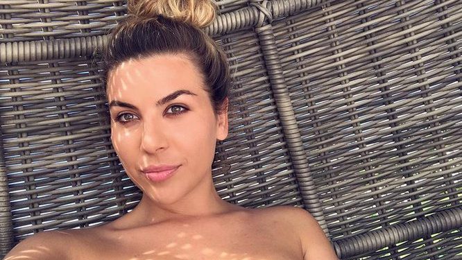 Këngëtarja e njohur: Në Shqipëri nuk ka VIP-a (FOTO)