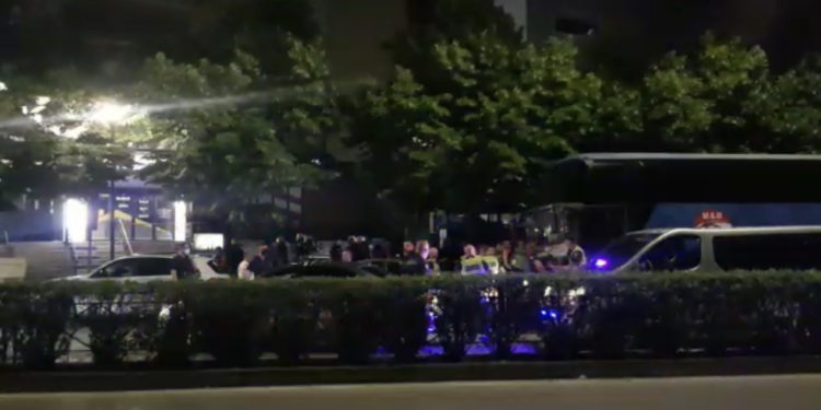 Përplasja me tifozët, 6 policë të plagosur në Tiranë