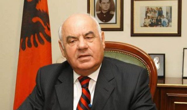 Alfred Moisiu: Nuk e lë njeri “gjyshin” Berisha të rikthehet në pushtet, ai bëri 97-n dhe shkatërroi Shqipërinë