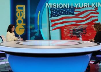 Rrëfimi i Yuri Kim: Nga shpallja non grata e Berishës te sulmi i Ramës ndaj SPAK