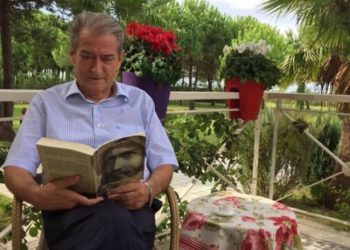 Pse nuk po çahet ‘Blloku’ i Gjirit të Lalzit?