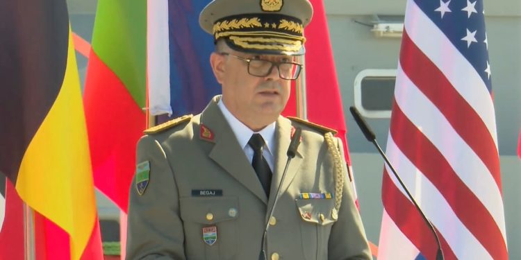 Ky është gjenerali që do të jetë President i Shqipërisë?