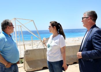 Paralajmërimi i Kumbaros nga Dhërmiu: Nuk do të falet informaliteti nëpër plazhe