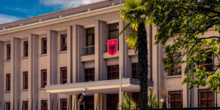 “Daja” kandidat për President, ja emri që po diskutohet nga opozita