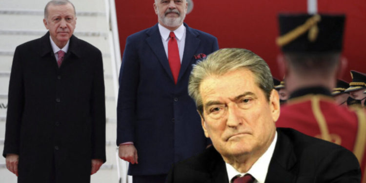 Berisha: Rama dhe Erdogan po i bëjnë presion kreut të myslimanëve shqiptarë të dorëhiqet