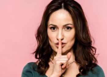 Shenjat e Horoskopit që janë në një lidhje dashurie, por e mbajnë të fshehtë